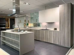 Outlet Cucina rovere chiaro moderna con penisola Ak project Cucine Con Penisola|Cucine Moderne