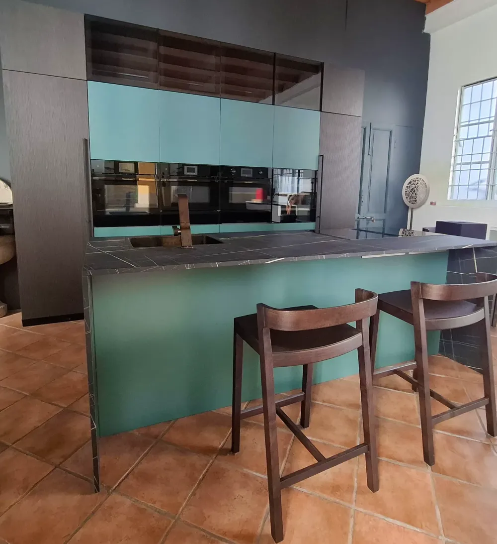 Cucina rovere moro moderna con isola Cucina con isola riga a soli 12000 Euro^Armony Clearance