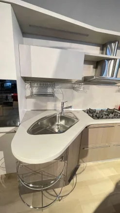 Cucina Skyline moderna grigia lineare scontata 53%^Snaidero New