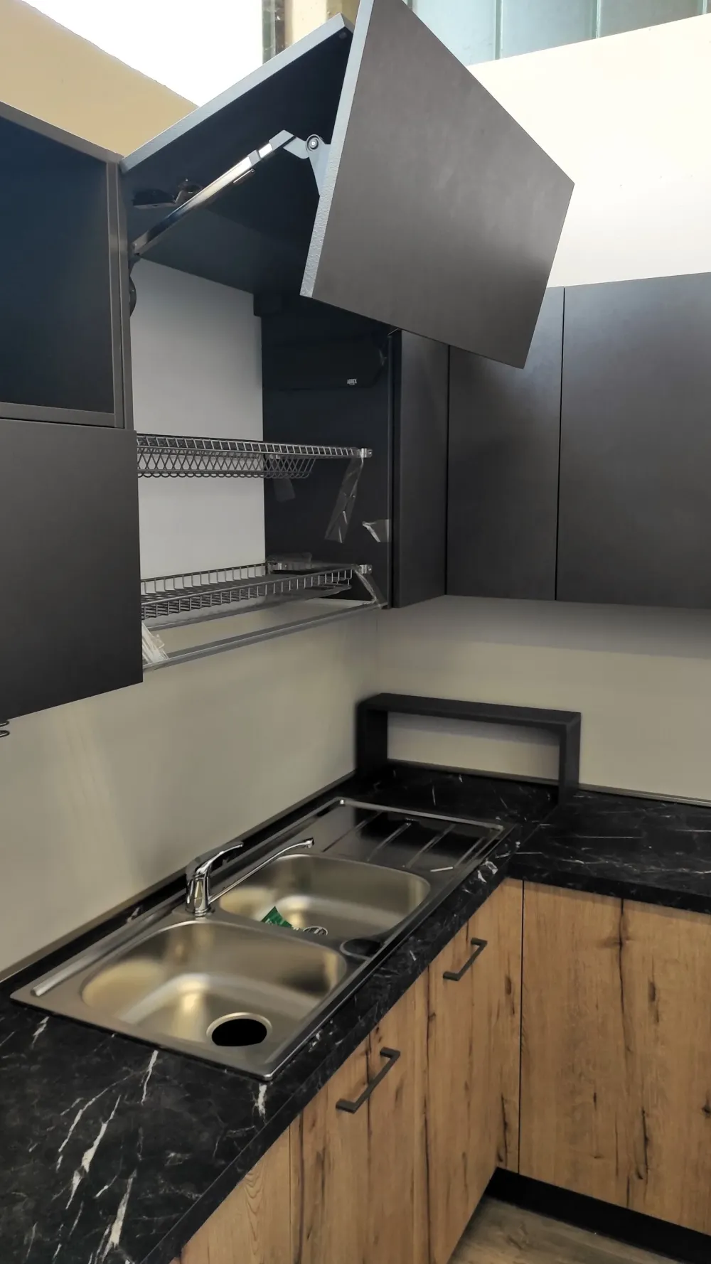 Cucina tortora moderna ad angolo Anita in Offerta Outlet^Arrex Clearance