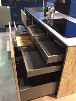 Cucina design ad isola altri colori in legno Line c - abete vecchio massello silver^Zampieri Cucine Best