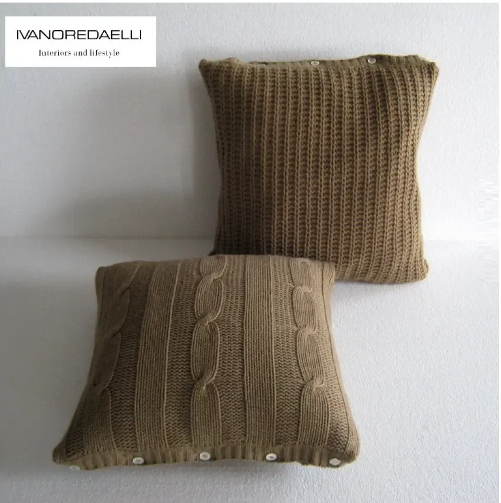 Cuscini letto modello Coppia cuscini in puro cachemire dell'azienda a prezzi convenienti^Redaelli Outlet