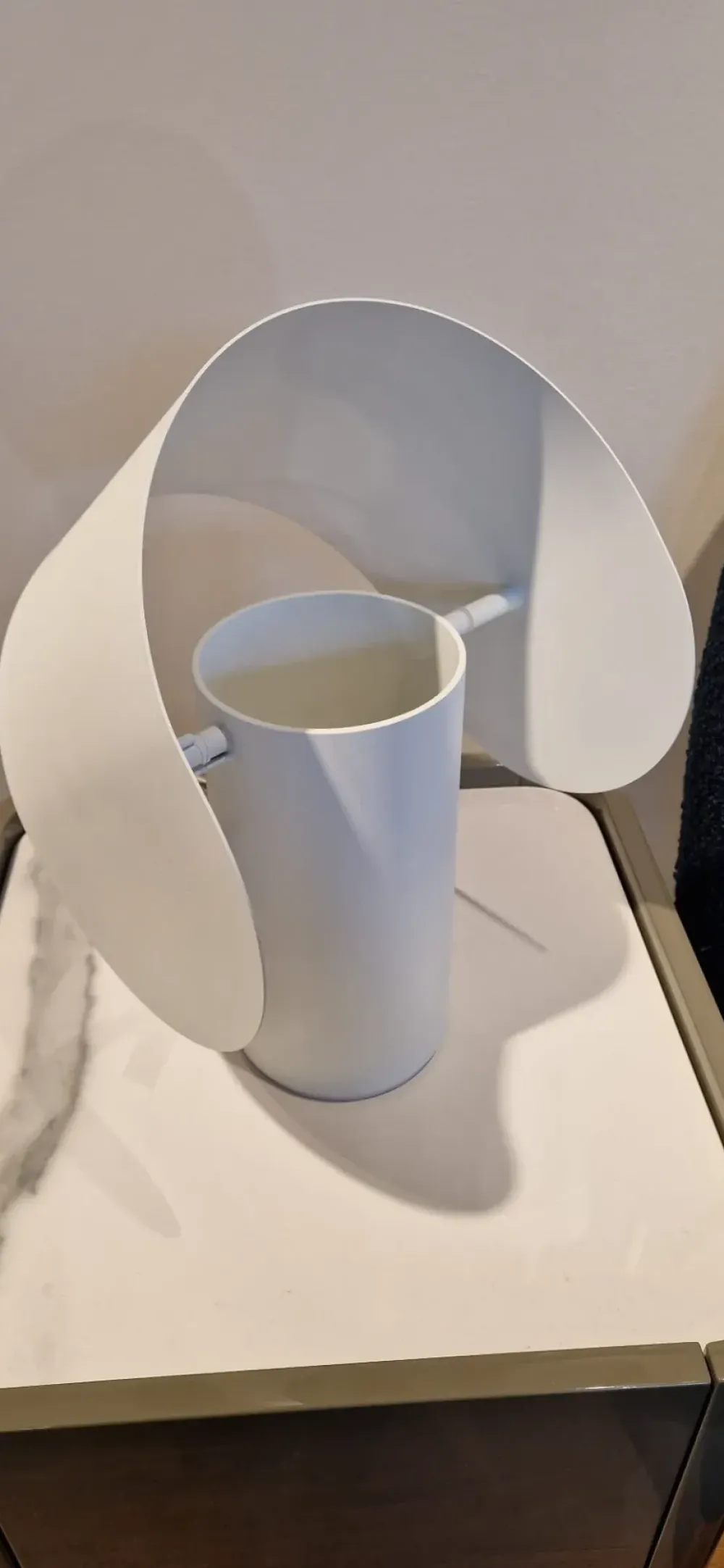 LIU JO Living Da tavolo in metallo Caillou a prezzo scontato- Lampade Da Tavolo