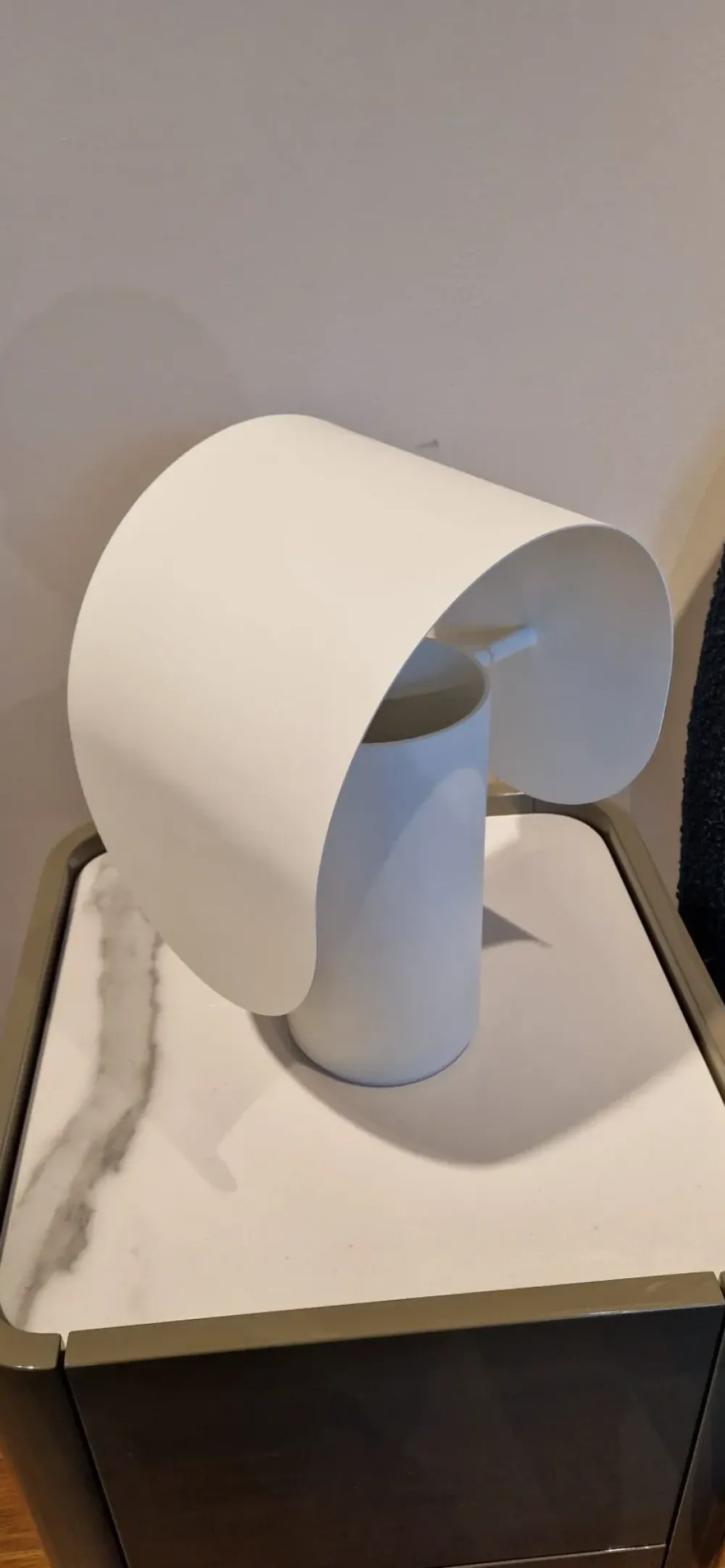 LIU JO Living Da tavolo in metallo Caillou a prezzo scontato- Lampade Da Tavolo