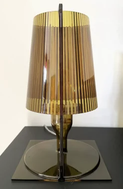 Discount Da tavolo in plastica Take in Offerta Outlet Lampade Da Tavolo