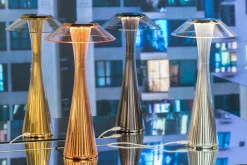 Da tavolo Space in Offerta Outlet^Kartell Hot