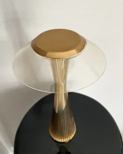 Kartell Da tavolo stile Moderna Space indoor con forte sconto- Lampade Da Tavolo