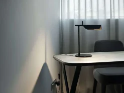 Flos Da tavolo Tab t a prezzo Outlet- Lampade Da Tavolo