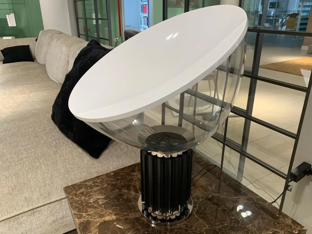 Flos Da tavolo Taccia (pmma) in Offerta Outlet- Lampade Da Tavolo