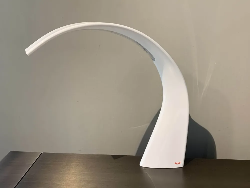 Kartell Da tavolo Taj mini a prezzo Outlet- Lampade Da Tavolo