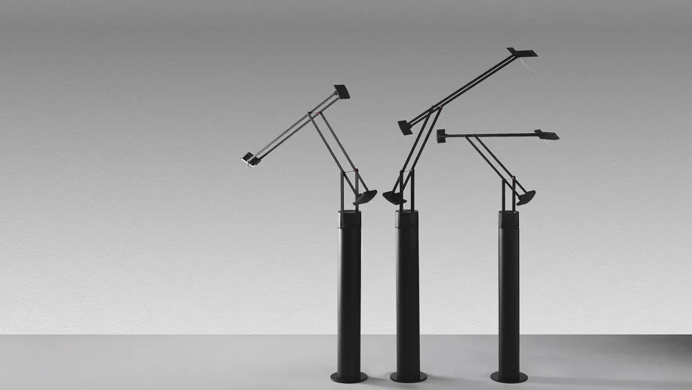 Da tavolo Tizio a prezzo scontato^Artemide Hot