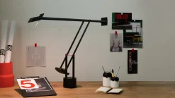 Da tavolo Tizio a prezzo scontato^Artemide Hot