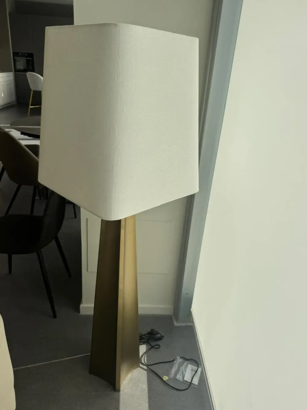 Outlet Da terra Trip stile Moderna a prezzi outlet Lampade Da Terra