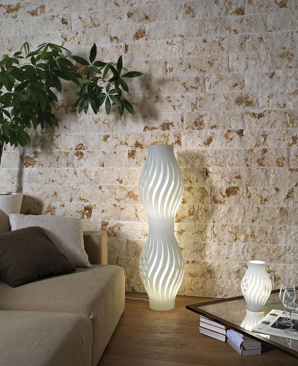 Collezione esclusiva Da terra in altro Helios linea zero lampada da terra in Offerta Outlet- Lampade Da Terra