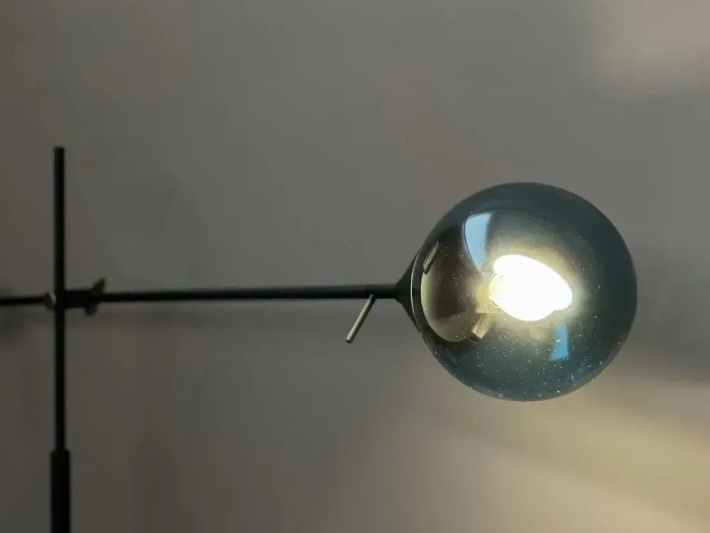 Da terra stile Design Kendama a prezzi outlet^Giorgetti Discount