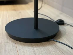 Da terra stile Design Kendama a prezzi outlet^Giorgetti Discount