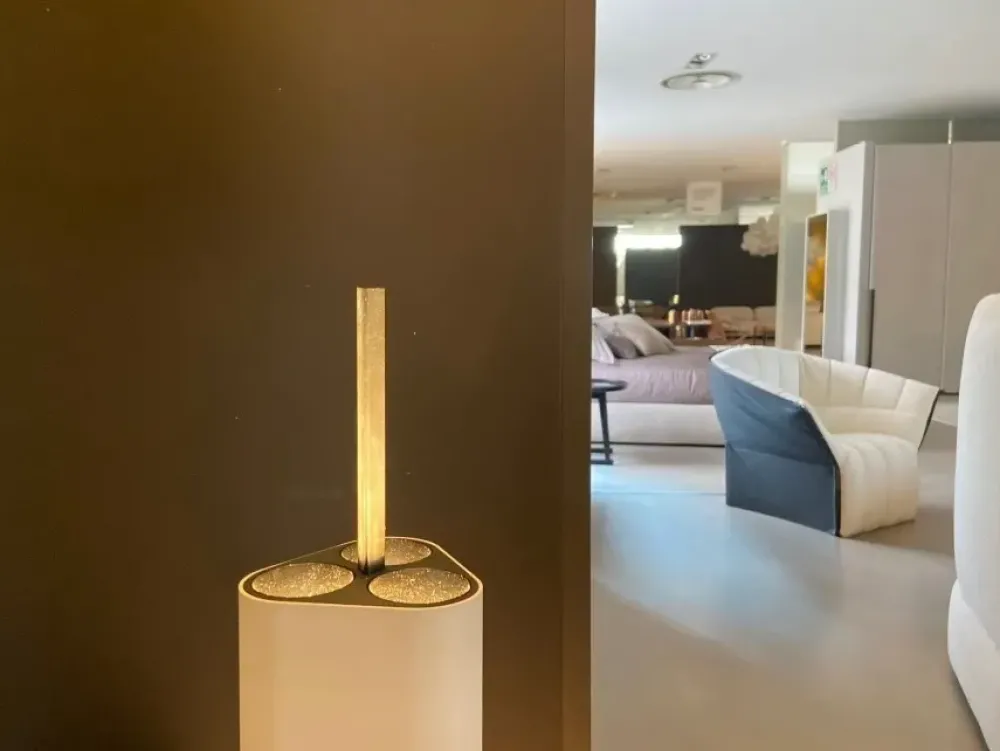 Da terra stile Moderna Emi floor scontato^Flos Clearance