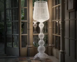 Kartell Da terra stile Moderna Kabuki con forte sconto- Lampade Da Terra