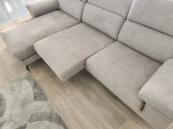 Outlet Divano a 4 posti modello All-in di a prezzo riservato Divani