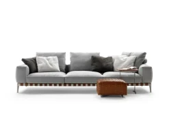 Divano a 4 posti modello Gregory di a prezzo riservato^Flexform Sale