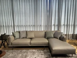 Poltrona Frau Divano a 3 posti modello Happy jack di a prezzo riservato- Divani