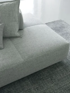 Divano a 3 posti modello Softbench di a prezzo riservato^Flou New