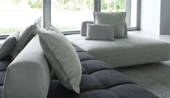 Divano a 3 posti modello Softbench di a prezzo riservato^Flou New