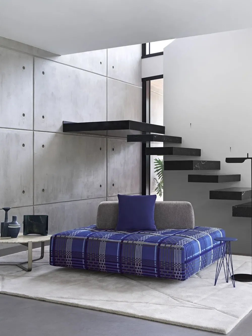 Divano a 3 posti modello Softbench di a prezzo riservato^Flou New