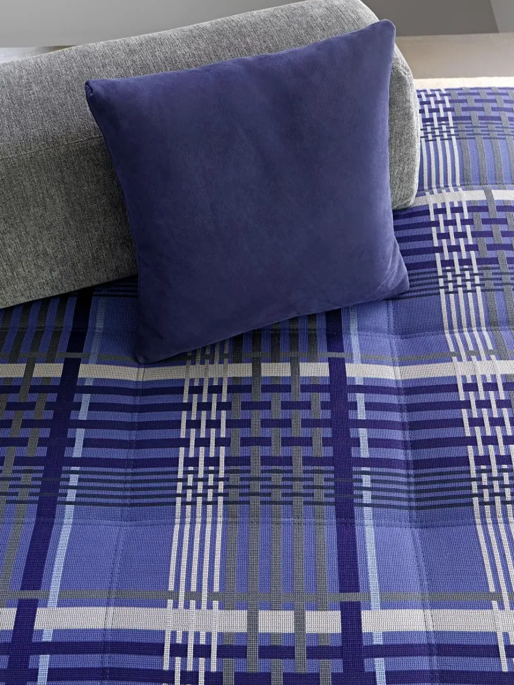 Divano a 3 posti modello Softbench di a prezzo riservato^Flou New