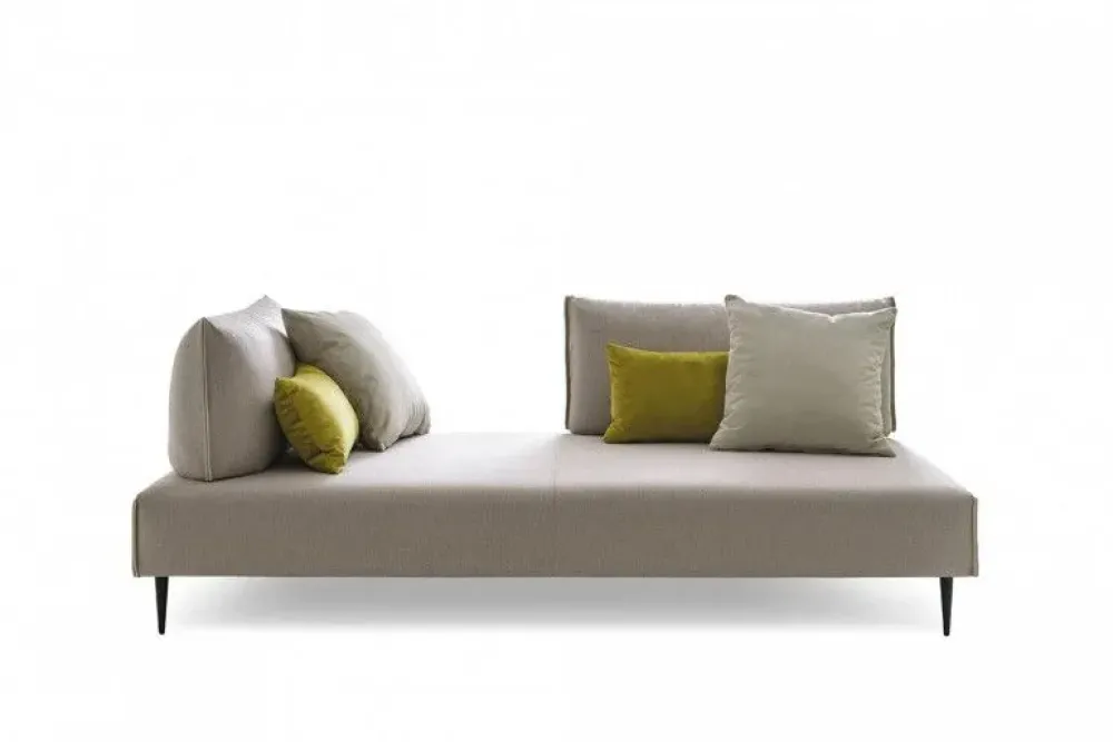 Outlet Divano angolare Bacio a prezzo scontato Divani