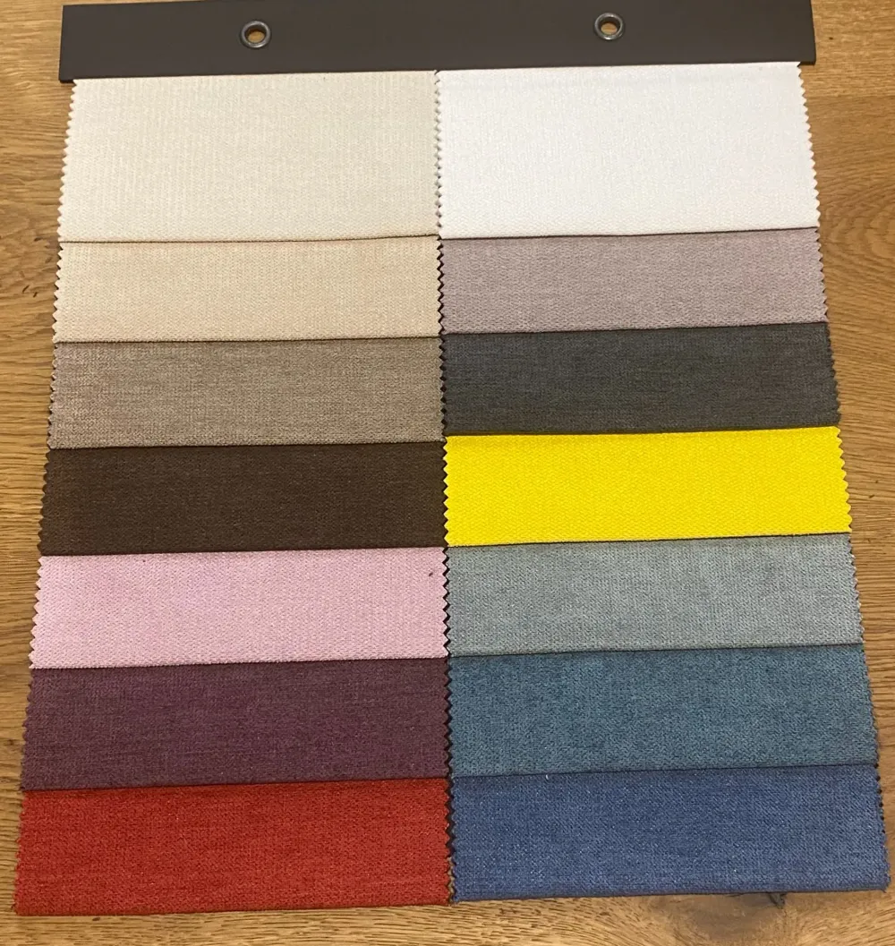 Outlet Divano angolare Bacio a prezzo scontato Divani