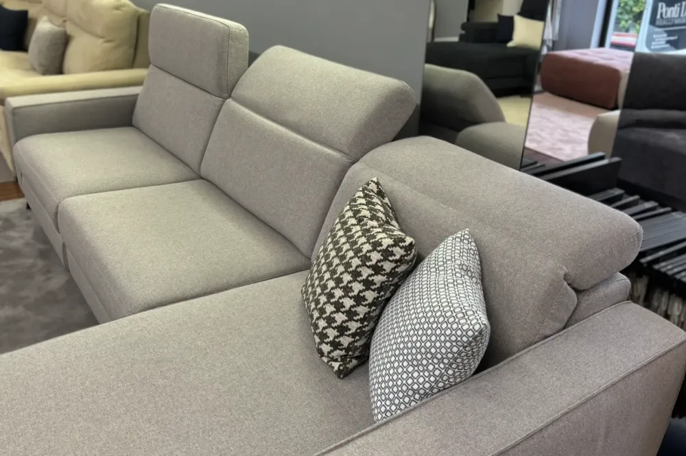 Divano angolare con relax cristofer tessuto in poliuretano in Offerta Outlet^Artigianale New