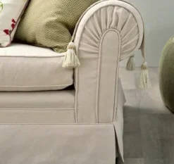 Outlet Divano angolare Divano angolare piuma modello fiore ad un prezzo conveniente Divani