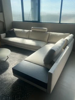 Poliform Divano angolare in Tessuto a prezzo scontato- Divani