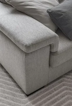 Collezione esclusiva Divano angolare Jaro Mottes selection ad un prezzo vantaggioso- Divani