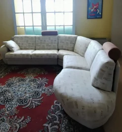 Outlet Divano Angolare modello Divano angolare di con forte sconto Divani