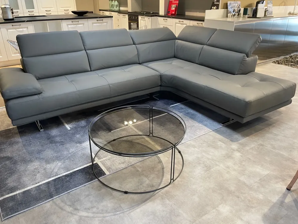 Calia Divano angolare modello Mauritius di con forte sconto- Divani