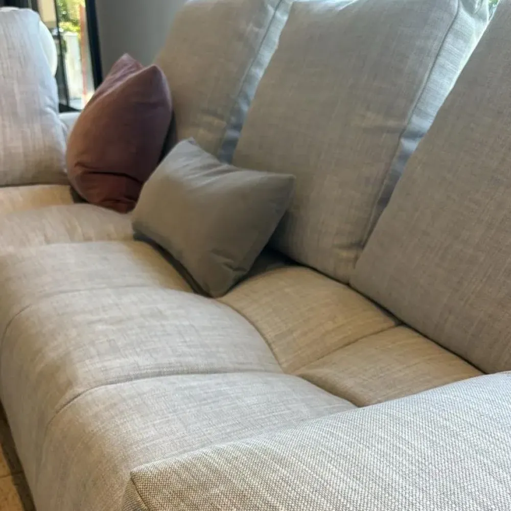 Sale Divano angolare modello Pixel di a prezzi convenienti Divani