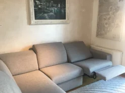 Divano angolare One con meccanismo relax elettrico di PREZZI OUTLE^Samoa Online