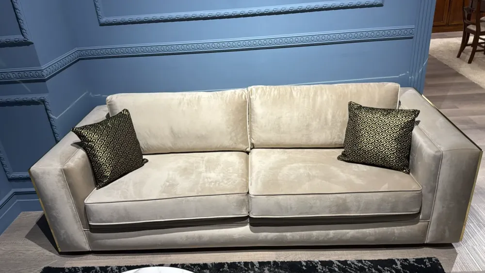 Artigianale Divano Berlin a PREZZO OUTLET scontato del 52%- Divani