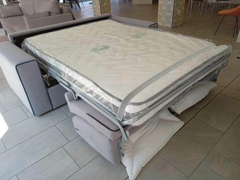 Divano Brian in Tessuto sfoderabile di scontato 12%^Family Bedding Sale