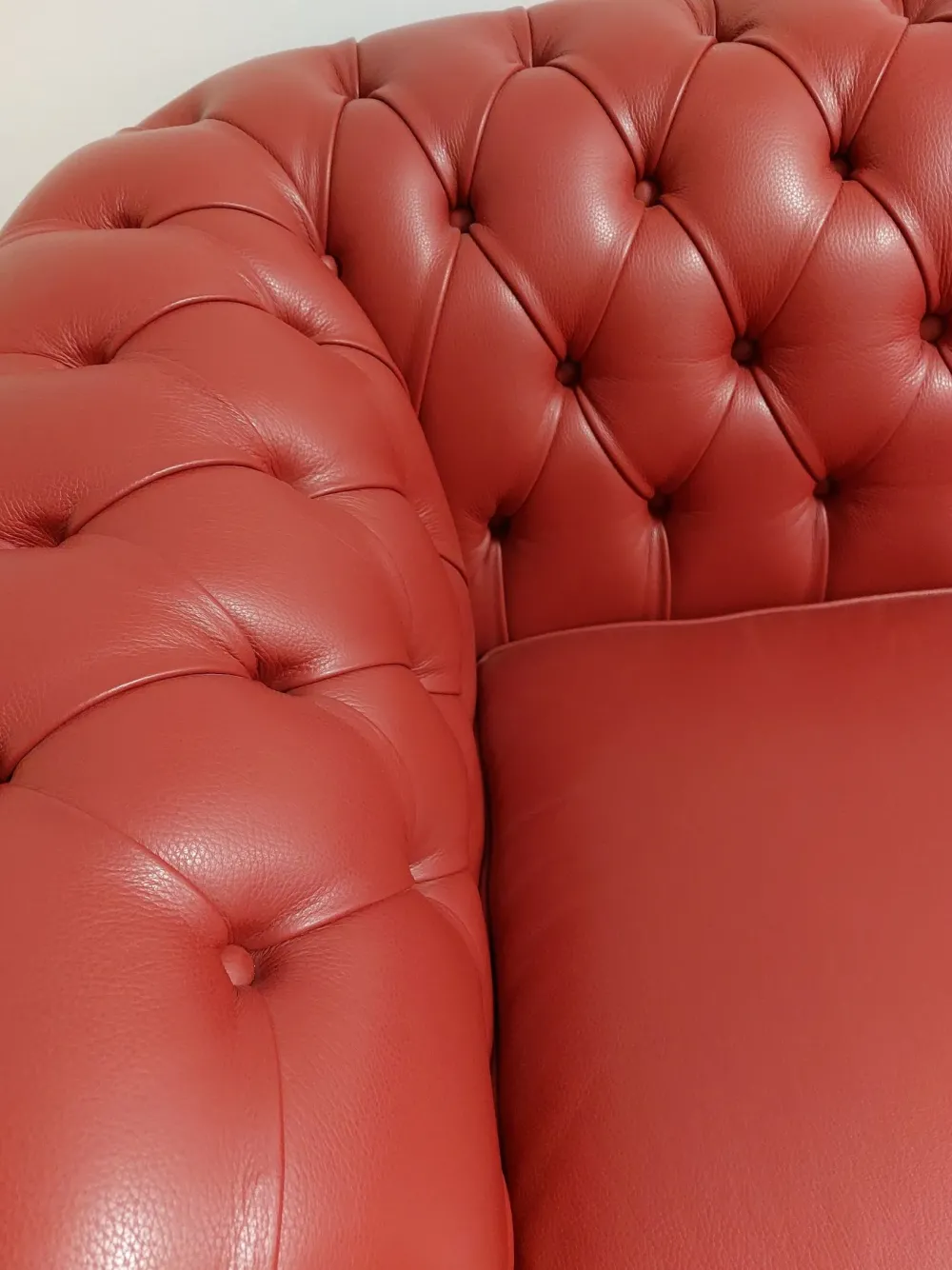 Divano Chester ad un prezzo vantaggioso^Collezione esclusiva New