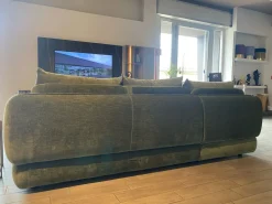 Vis comoda Divano Cocoon a PREZZO OUTLET scontato del 50%- Divani