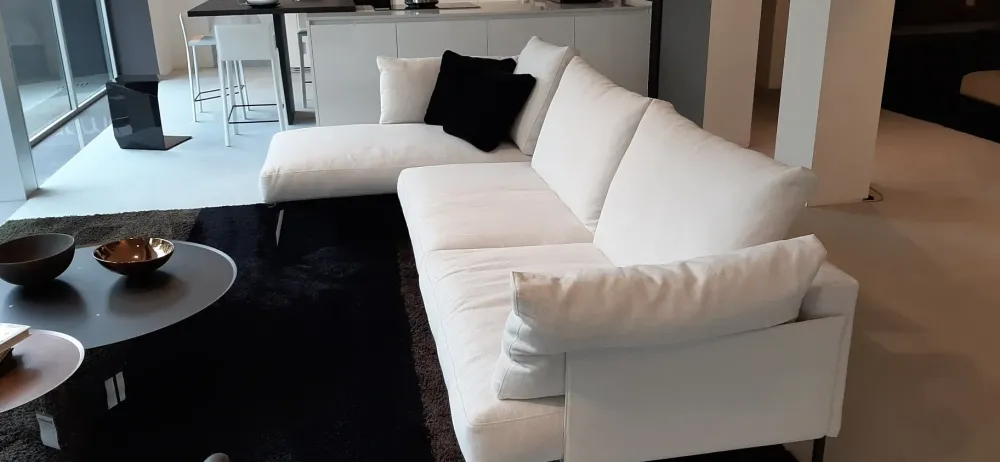 Desirèe Divano con penisola Arlon PREZZI OUTLET- Divani