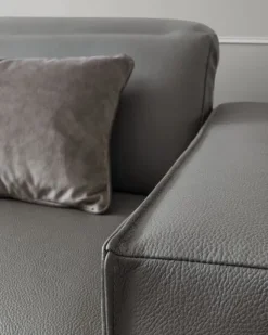 Clearance Divano con penisola Christopher Mottes selection con forte sconto Divani