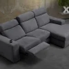 Outlet Divano Con penisola Divano-relax mod.renè con meccanismo elettrico in promo-sconto del 50% di a prezzo scontato Divani