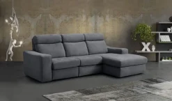 Outlet Divano Con penisola Divano-relax mod.renè con meccanismo elettrico in promo-sconto del 50% di a prezzo scontato Divani