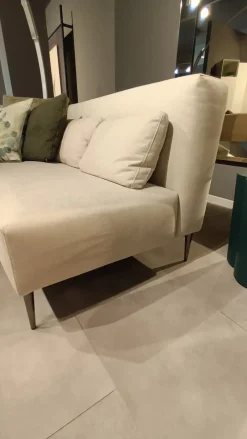 Discount Divano Con penisola Divano angolare spin di a prezzo ribassato Divani