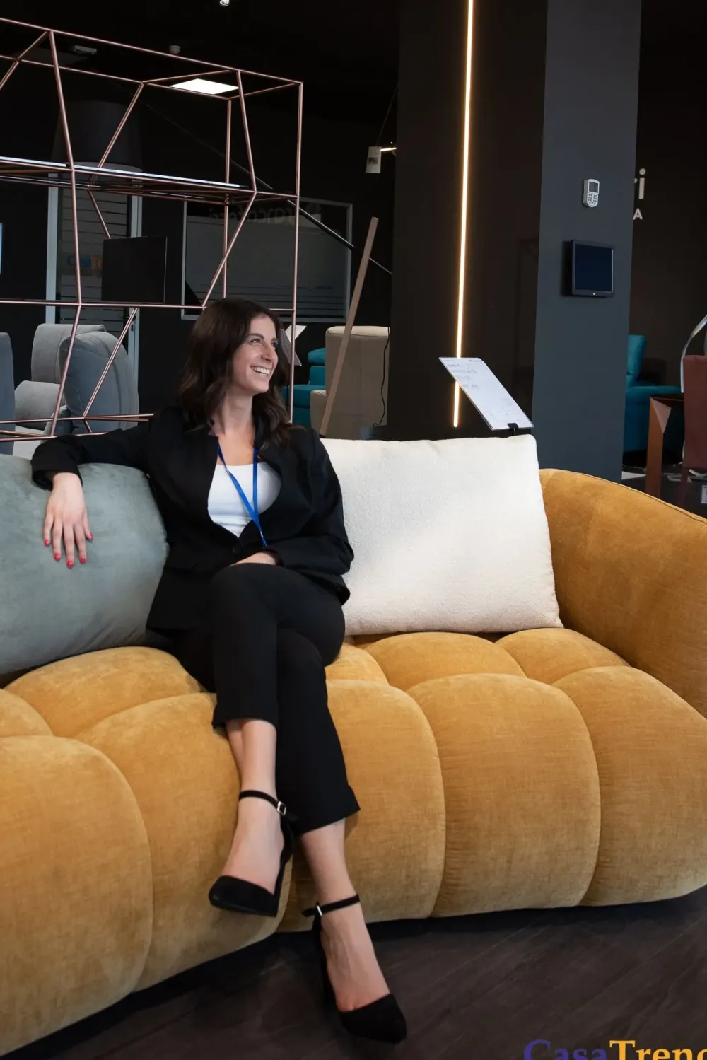 Franco Ferri Divano con penisola Abbracci PREZZI OUTLET sconto 38%- Divani