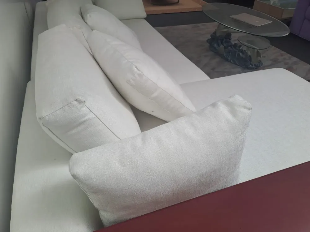 Divano Con penisola Freedom a 1311€^Samoa